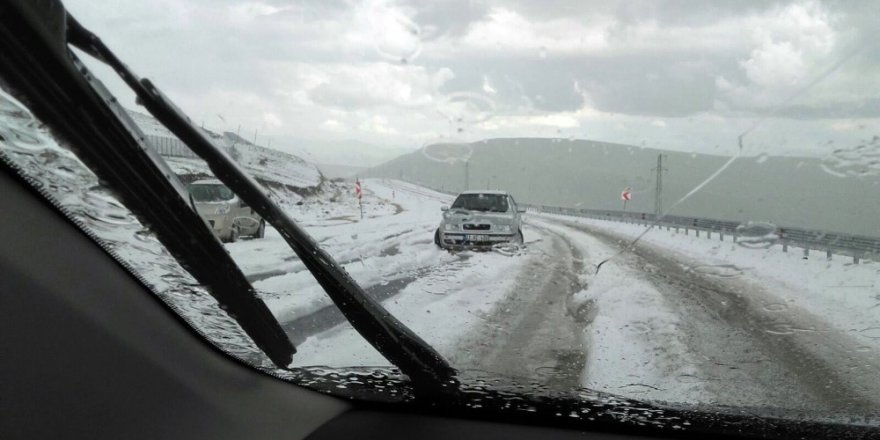 Ilgar Dağı Beyaza Büründü