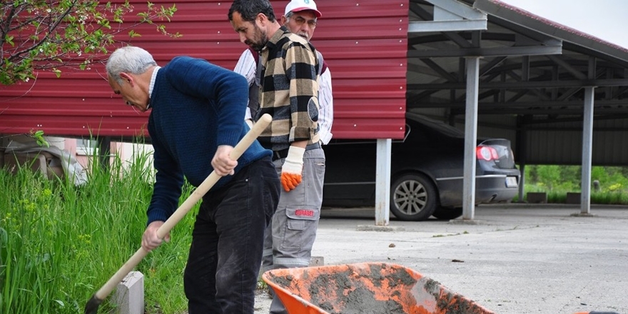 KAÜ'de 110 Geçici İşçi İstihdam Edildi