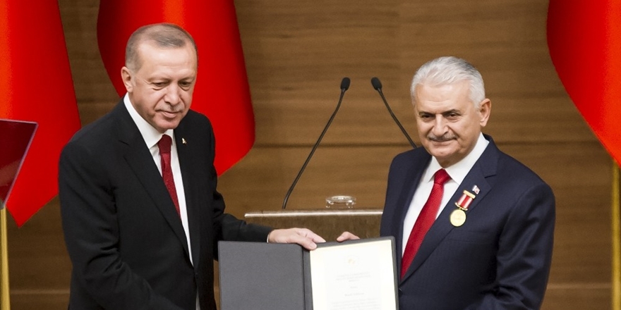 Yıldırım’a Devlet Şeref Madalyası