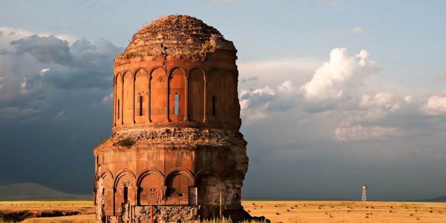 Ani’ye Ziyaretçi Karşılama Merkezi Yapıldı