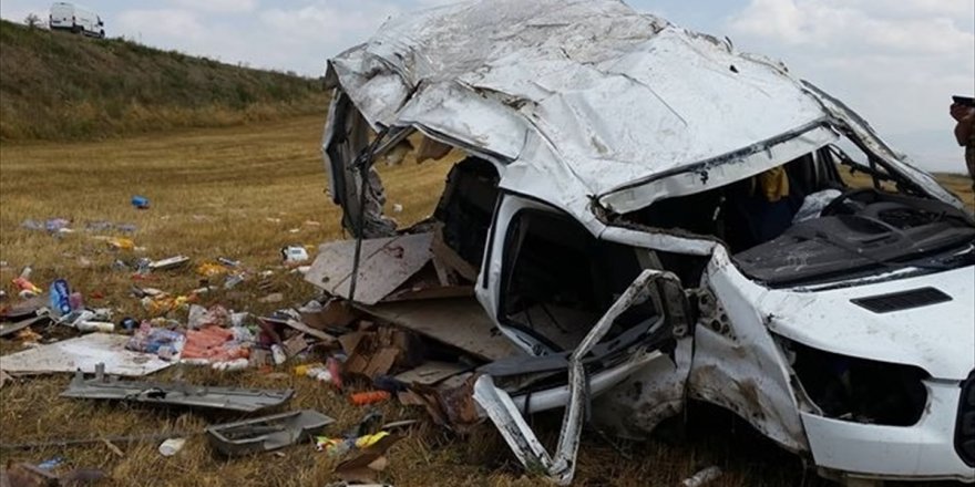 Selim'de Trafik Kazası: 1 Ölü