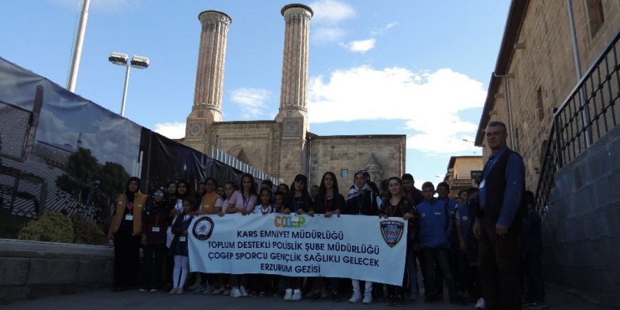 Karslı Öğrenciler Erzurum’u Gezdi