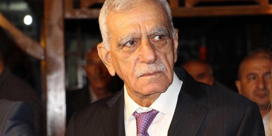 Ahmet Türk, Adaylık Başvurusunu Geri Çektiğini Açıkladı