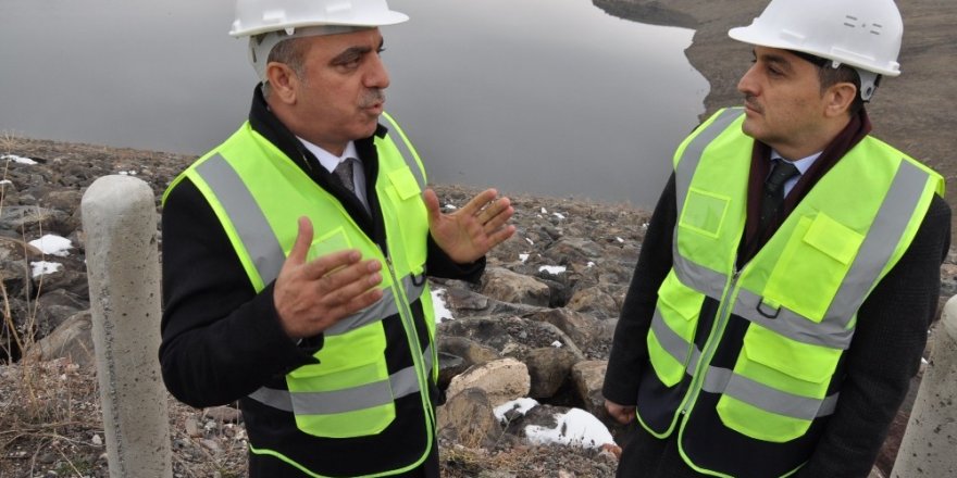 Vali Türker Öksüz, 'Kars Barajı’nı İnceledi