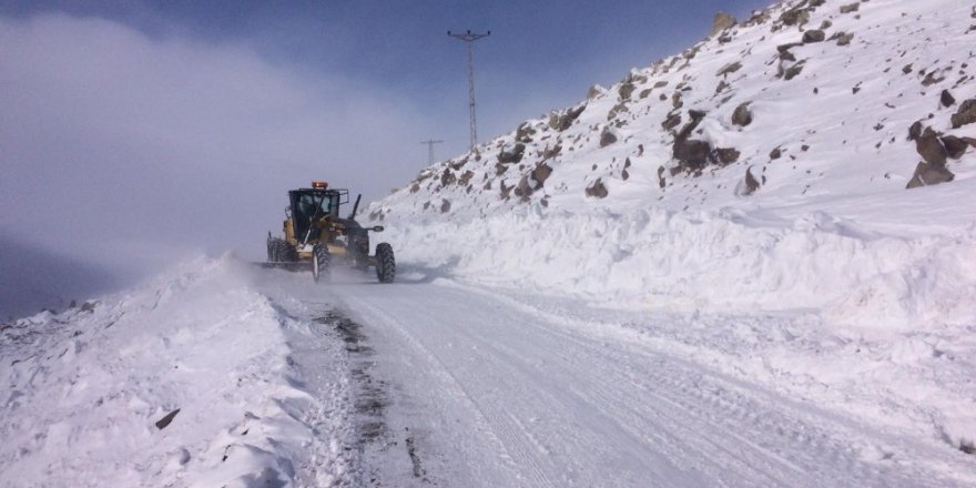 Iğdır’da Köy Yolları Kapandı