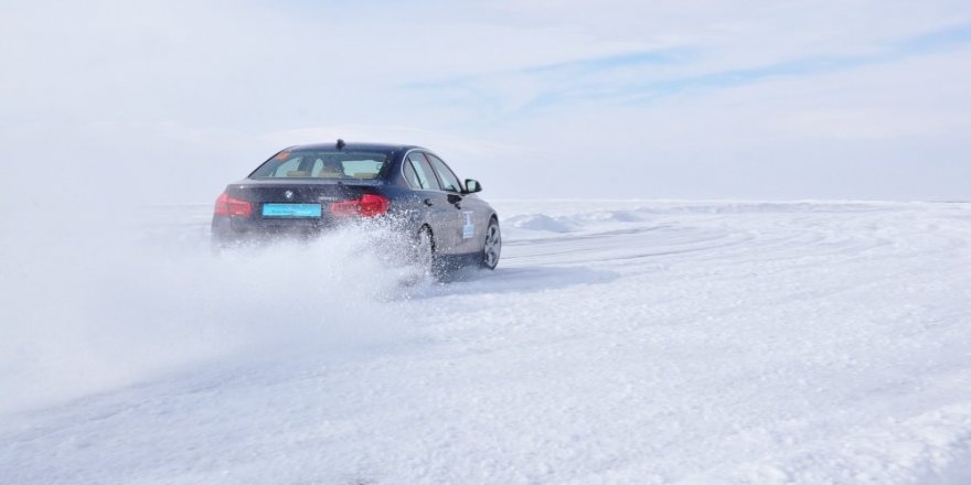 Çıldır'ın Üzerinde Adrenalin Dolu Sürüş