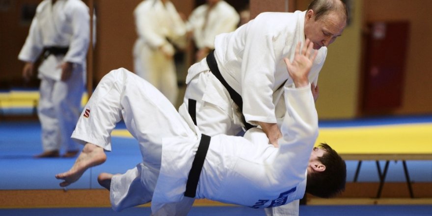 Putin, Zirve Sonrası Judo Yaptı