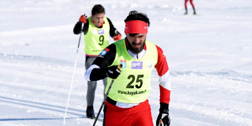 Ardahan'da 'Kayaklı Koşu' Yarışları