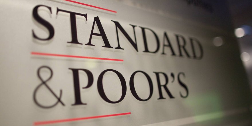 Standard Poor's Türkiye'nin Not Görünümünü Yükseltti