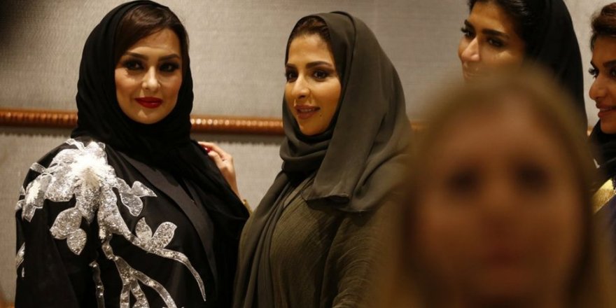 Suudi Kadınlar Erkek İzni Olmadan Seyahat Edecek