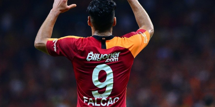 Falcao’dan Maç Sonu 3’lüsü