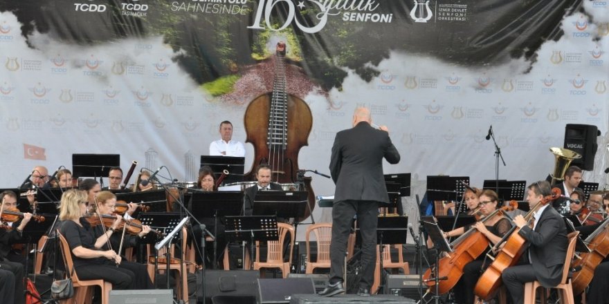 Karslı Çocuklara 'Senfonik Konser'