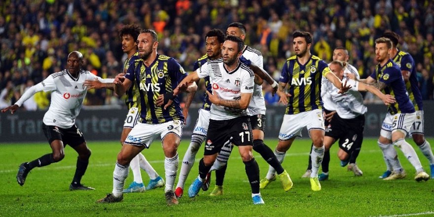 Yılın Son Derbisi Fenerbahçe’nin