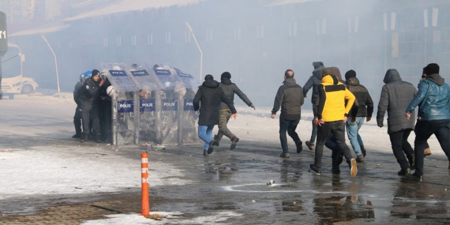 'Çevik Kuvvet Polisi'nden Tatbikat