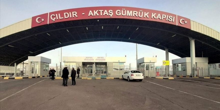 'Aktaş Sınır Kapısı' Geçişlere Kapatıldı