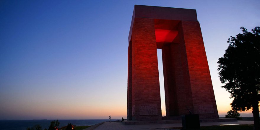 Çanakkale Zaferi Yıl Dönümü... Kars'ta Düzenlenen Törenle Anıldı