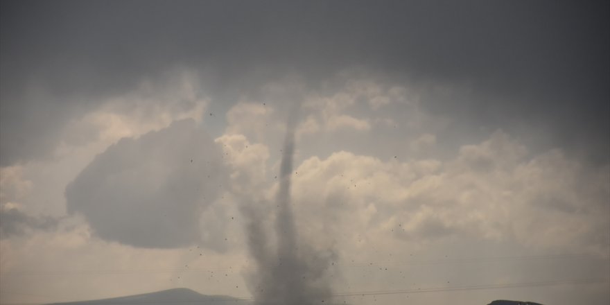 Kars’ta Şiddetli Rüzgar ve Hortum