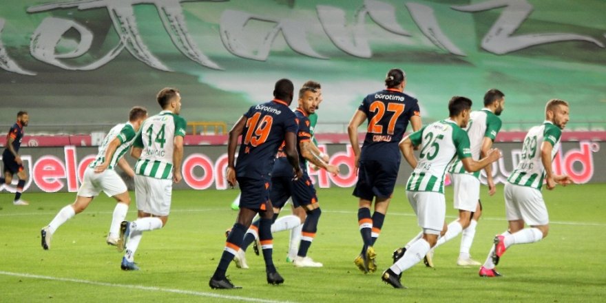 Süper Lig | Başakşehir, Konya'da Kaybetti