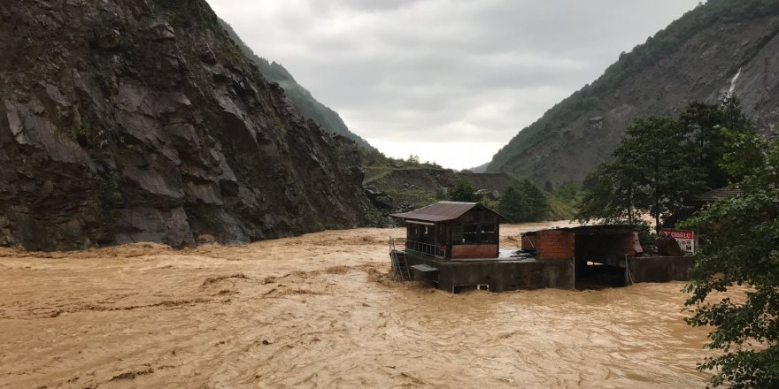 Kars ve Erzurum’da Sel