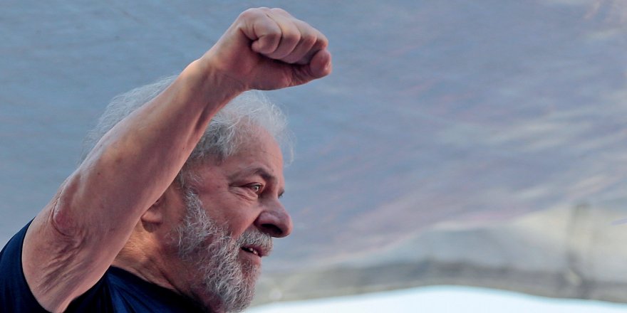 Brezilya'da Seçiminin Galibi Lula da Silva