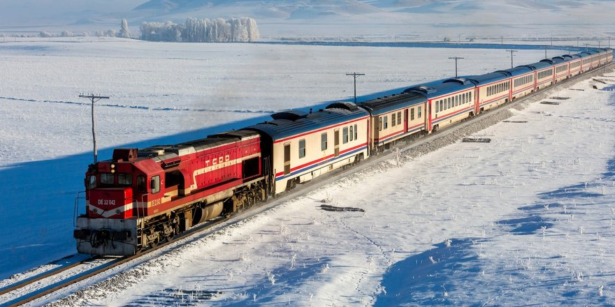 Doğu Ekspresi: Türkiye'nin En Popüler Turistik Treni