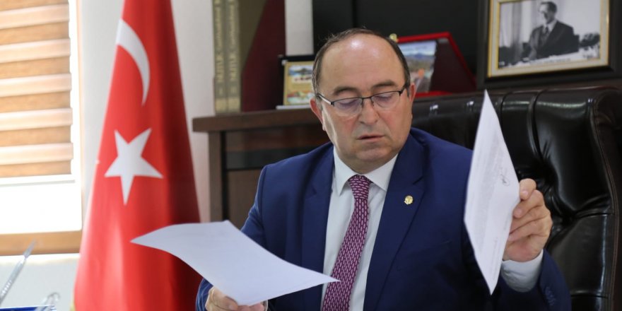 Artvin Belediye Başkanı Demirhan Elçin'den CHP Genel Merkezi'ne Tepki