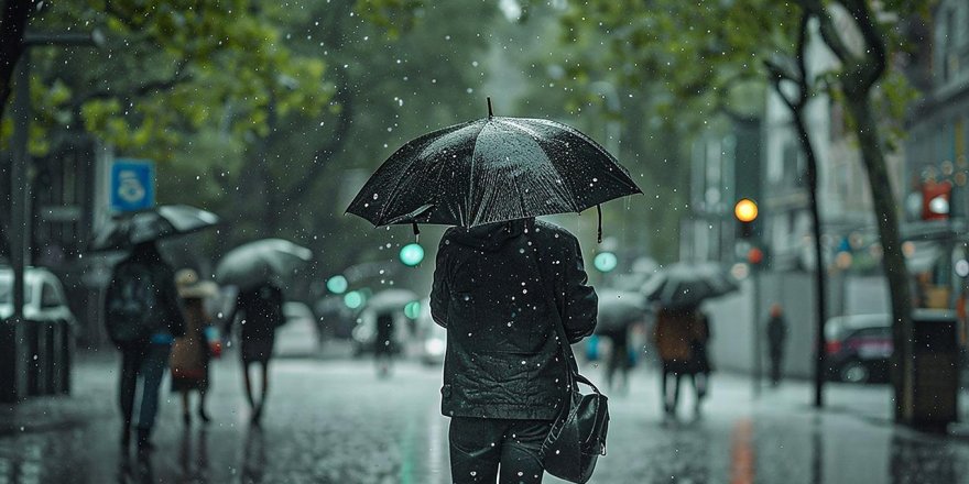 38 İl İçin 'Sarı' Kodlu Meteorolojik Uyarı.. Sağanak ve Fırtına Geliyor!