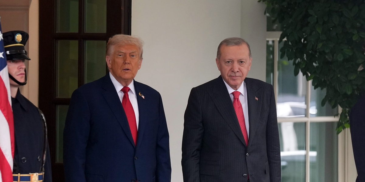 Erdoğan ve Trump Beyaz Saray'da Buluştu.. İlişkilerde Yeni Dönem!