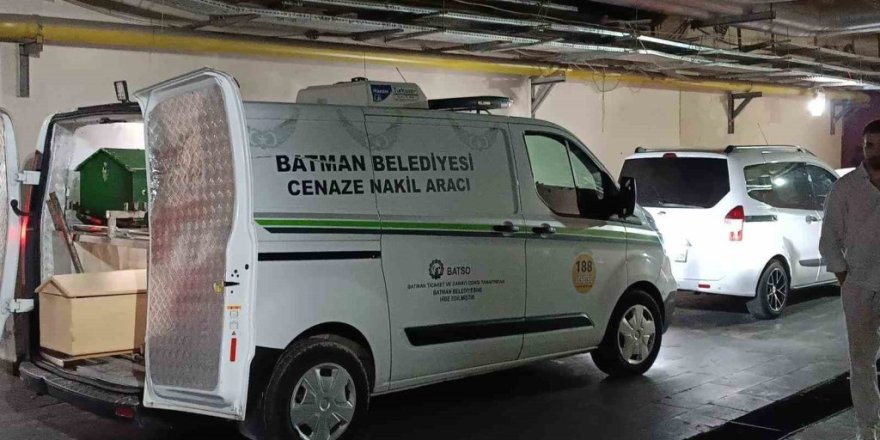 Batman'da Trajik Kaza.. Kar Temizlerken Düşen Yaşlı Adam Hayatını Kaybetti!