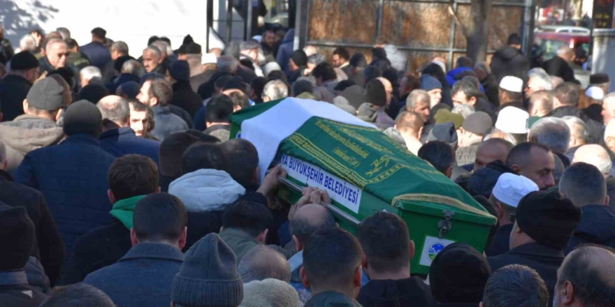 Mekke’de Ring Otobüsünün Çarptığı Türk Umreci Memleketi Sakarya’da Defnedildi