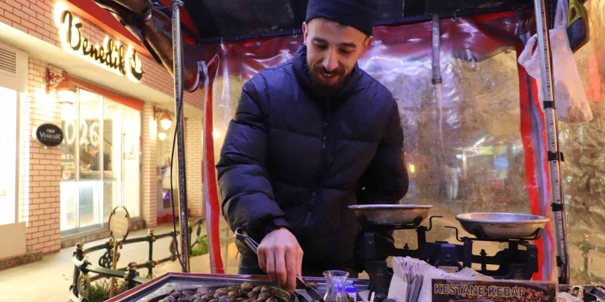 Eskişehir’de Eksi 7 Derecede Kestane Mesaisi