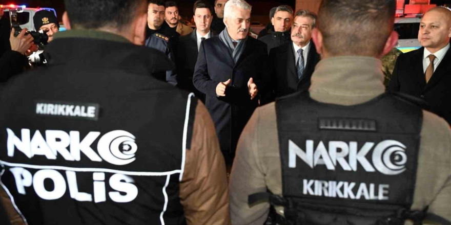 43 İlin Geçiş Güzergahında Sıkı Yılbaşı Denetimi: Tedbirler Üst Seviyede