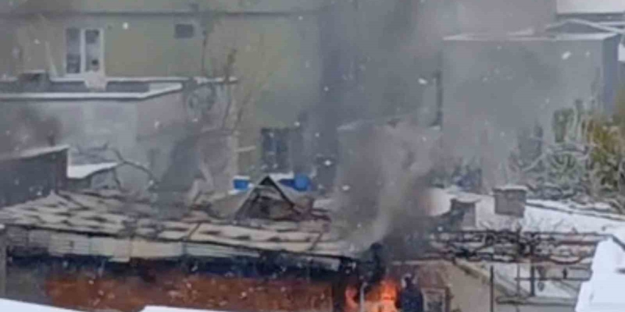 Bursa’da Çatı Katı Yangını Korkuttu