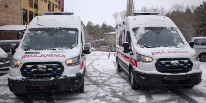 Kütahya’nın Acil Sağlık Filosu Güçleniyor, 5 Yeni Ambulans Hizmete Alındı