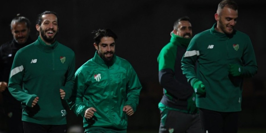 Bursaspor’un Antalya Kampı Başladı