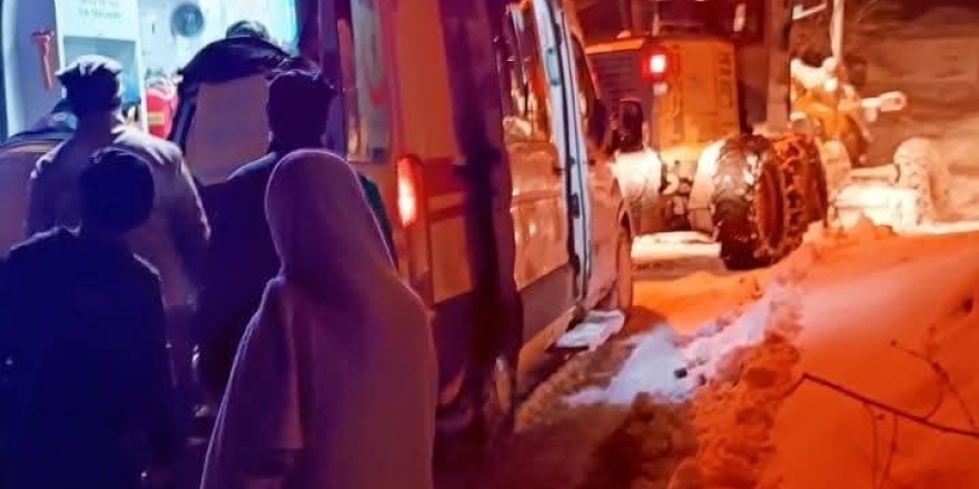 Kapalı Köy Yolunun Açılmasıyla Hasta Hastaneye Ulaştırıldı