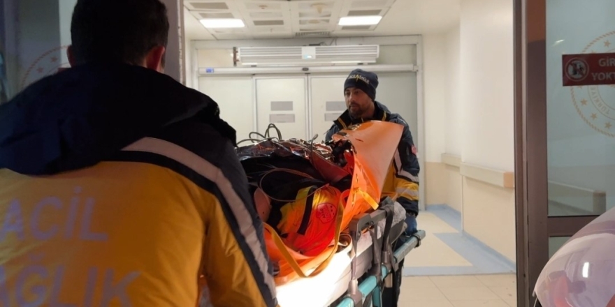 Rumelifeneri’nde Kaybolduktan Saatler Sonra Bulunan Kadın, Düştüğü Uçurumdan Kurtarıldı