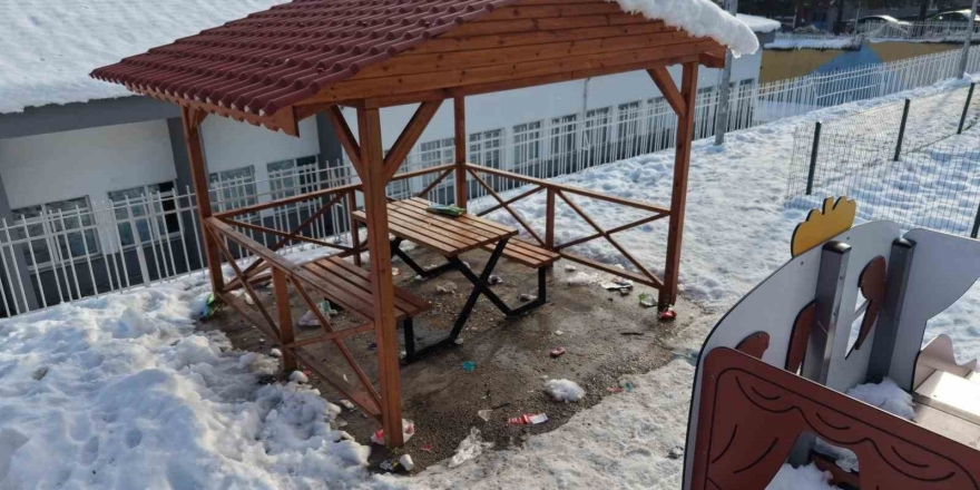 Karabük Belediyesi Parklarda Denetimleri Artırdı