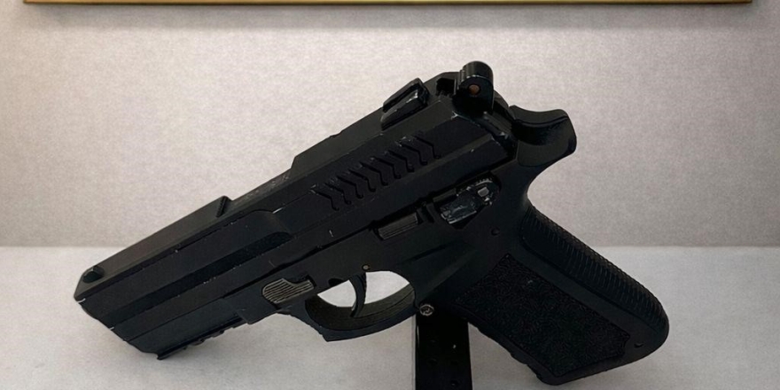 Keşan’da Hastaneye Giden Şüphelinin Üzerinden Ruhsatsız Tabanca Ele Geçirildi