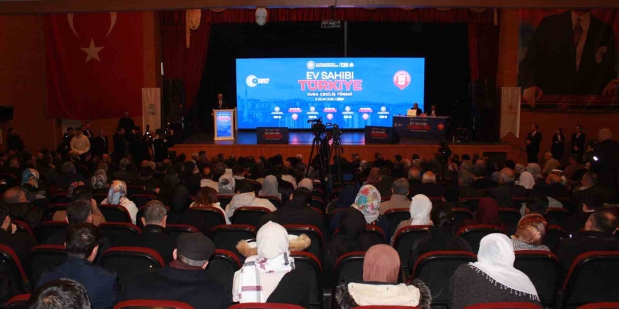 Siirt’te ‘yüzyılın Konut Projesi’nde Bin 627 Konutun Hak Sahibi Belirlendi