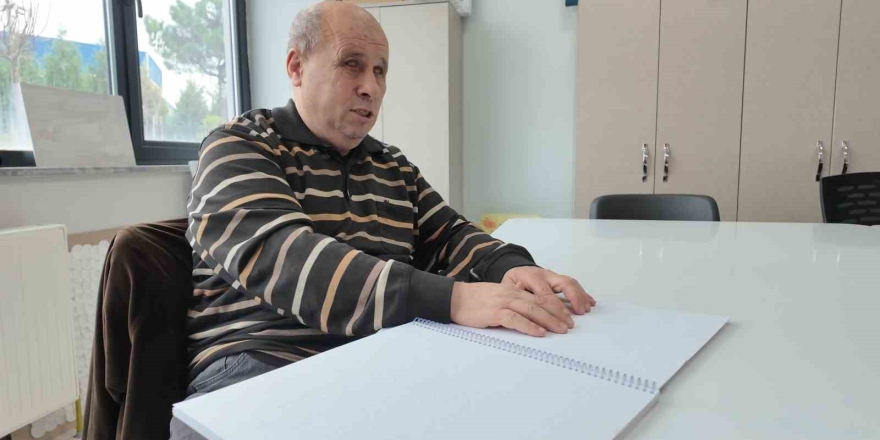 Görme Engelliler Braille Alfabesiyle Kur’an-ı Kerim Öğreniyor