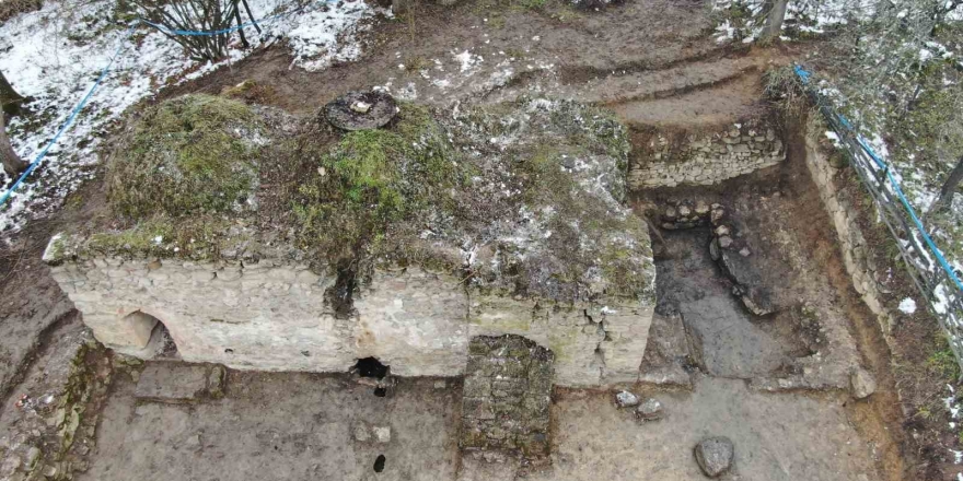 Unesco Dünya Miras Listesi’ndeki Mahmut Bey Camii’nin Bulunduğu Köyde Hamam Restore Edilecek