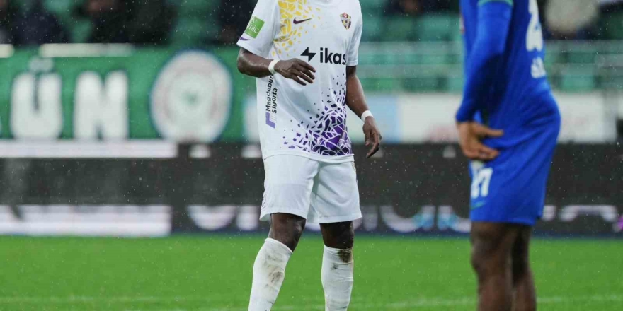 Eyüpspor, Mame Thiam İle Yollarını Ayırdı