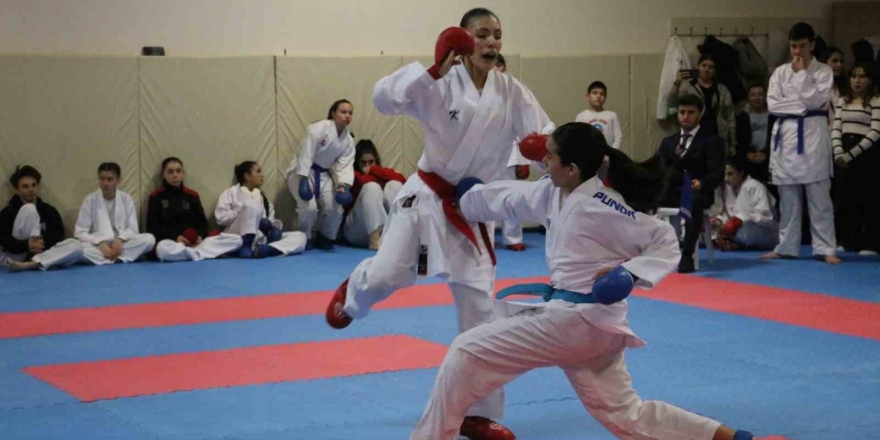 ’gençler Karate Takım İ̇l Birinciliği Müsabakaları’ Sona Erdi
