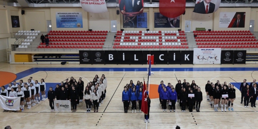 Bilecik’te Voleybol Grup Müsabakaları Başladı