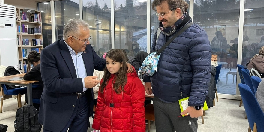 Başkan Büyükkılıç’tan Talas Mevlana Sosyal Yaşam Merkezi’ne Yakın İlgi