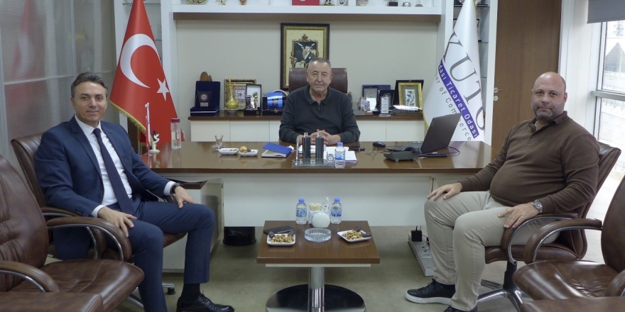 Kuşadası İ̇lçe Emniyet Müdürü Demirelli, Kuto Başkanı Akdoğan İle Görüştü