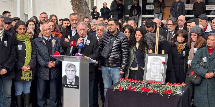 Eski İhd İ̇zmir Şube Başkanı Ali Aydın Son Yolculuğuna Uğurlandı