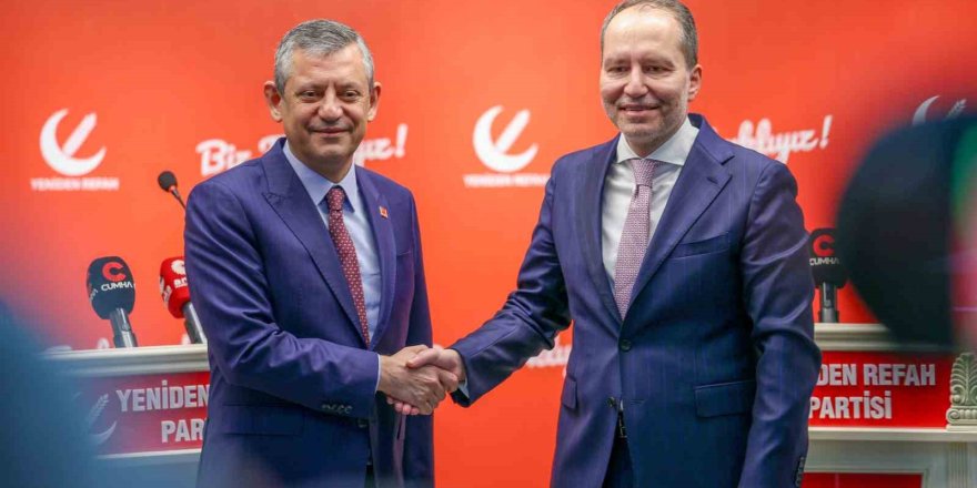 CHP Genel Başkanı Özel’den Yeniden Refah Partisi Genel Başkanı Erbakan’a Ziyaret