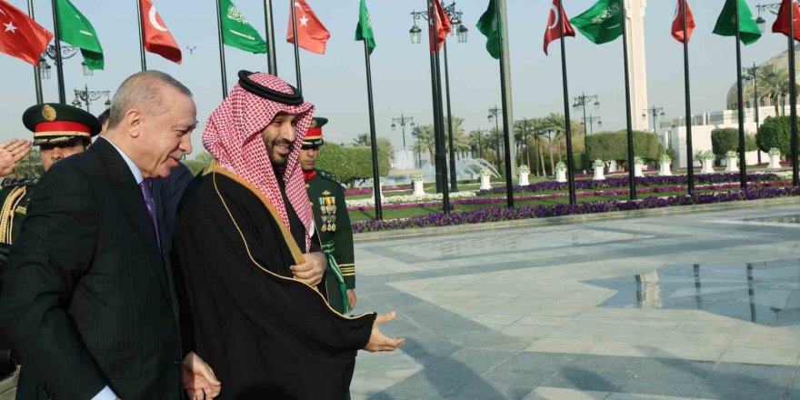 Erdoğan Riyad'da.. Türkiye-Suudi Arabistan İlişkilerinde Diyalog!